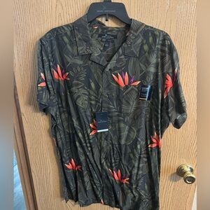 Marc Anthony men’s golf shirt, size large, new